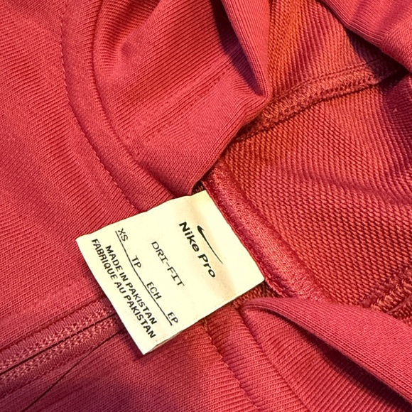 Nike Pro dri fit hoodie NWT - Picture 3 of 9